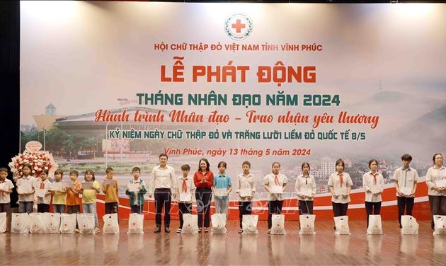 Vĩnh Phúc phát động Tháng Nhân đạo năm 2024 “Hành trình nhân đạo - Trao nhận yêu thương”