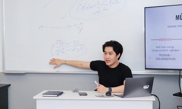 Livestream hàng Việt trên nền tảng mạng xã hội: Đưa hàng Việt đến gần hơn với người tiêu dùng
