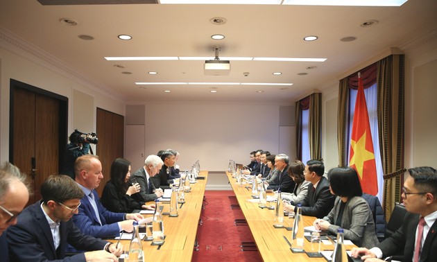 Việt Nam - Thụy Sĩ đẩy mạnh hợp tác thương mại, đầu tư