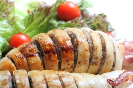 Жареный кальмар с мясным фаршем