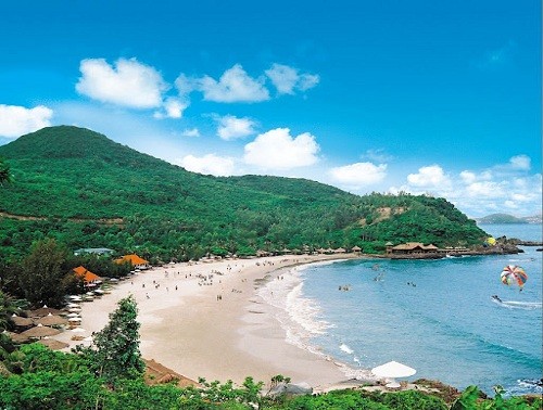 Пляж Шамшон - одно из красивейших мест на севере Вьетнама