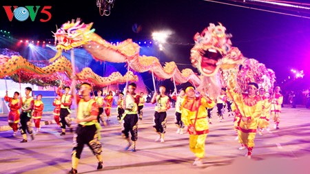 2017年“缤纷下龙”音乐盛典将替代狂欢节