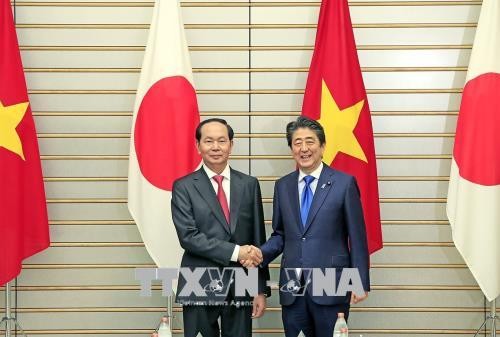 陈大光与安倍晋三举行会谈