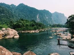 Quang Binh កន្លែងគួរឲ្យទាក់ទាញ