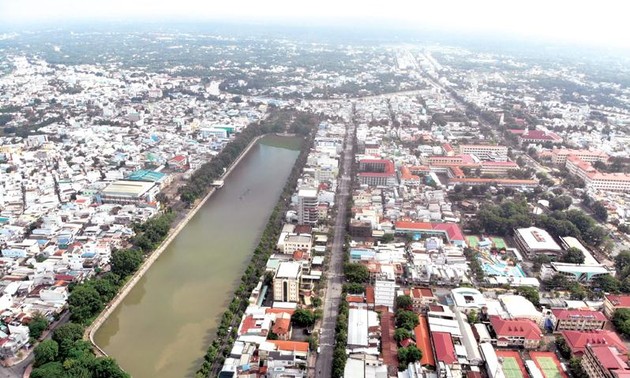 បង្កើនការទាក់ទាញទុនវិនិយោគ ដើម្បីបង្កើតកម្លាំងចលករអភិវឌ្ឍន៍នៅតំបន់វាលសណ្ដទន្លេ Cuu Long