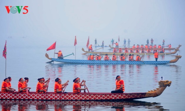 បិទបញ្ជប់ការប្រណាំងទូកនាគទីក្រុងហាណូយបើកទូលាយឆ្នាំ​២០១៩