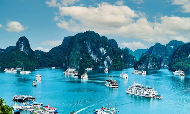 ឈូងសមុទ្រ Ha Long - Cat Ba ក្លាយទៅជាបេតិកភណ្ឌធម្មជាតិពិភពលោកចំណុះខេត្តក្រុងចំនួន ២