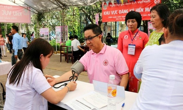 បុរសជនជាតិ​ថៃមាន​បេះដូង​វៀតណាម