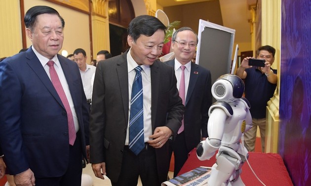 ផ្សាយសំឡេងក្នុងយុគសម័យនវានុវត្តន៍