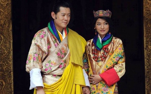 Quốc vương Bhutan Jigme Khesar Namgyel Wangchuck và Hoàng hậu hôm nay (18/8) bắt đầu chuyến thăm cấp nhà nước tới Việt Nam. Ảnh đại diện:chinhphu.vn