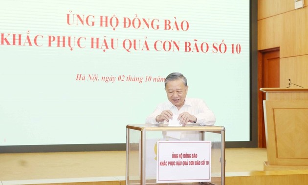 Các cơ quan Đảng, Quốc hội ủng hộ đồng bào khắc phục hậu quả bão số 10 (Bualoi)
