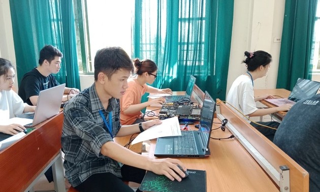 Thái Nguyên tiên phong tạo nguồn nhân lực số