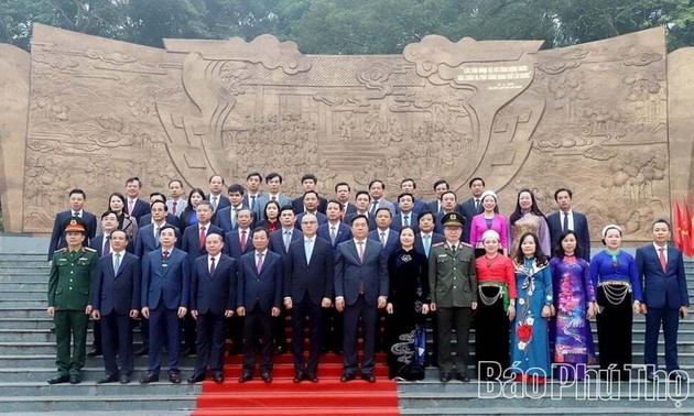 Đoàn đại biểu tỉnh Phú Thọ mang đến tiếng nói tâm huyết từ cơ sở đến diễn đàn Đại hội Đảng Cộng sản Việt Nam