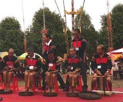 เปิดงานมหกรรมการร้องเพลงพื้นเมืองเวียดนามเขตที่ราบสูงTây Nguyên 