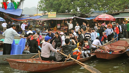 ฮานอยพร้อมให้แก่เทศกาลวัดเฮือง