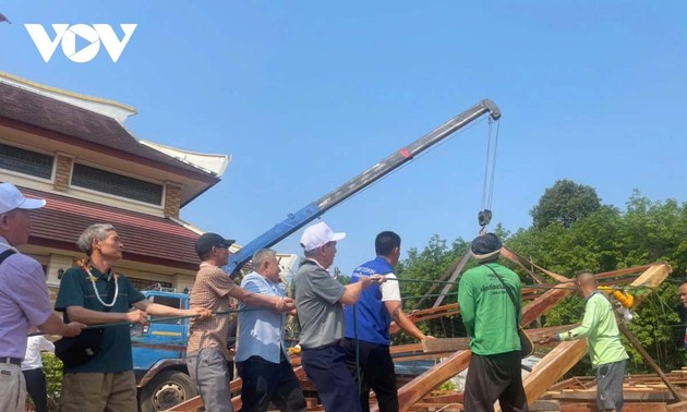 พิธีวางศิลาฤกษ์ก่อสร้างบ้านไม้ยกพื้นประธานโฮจิมินห์ในไทย