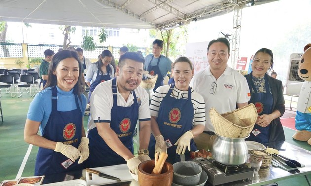 กิจกรรมเด่นในความสัมพันธ์ระหว่างเวียดนามกับไทยในเดือนกันยายน