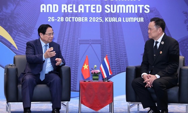 กิจกรรมเด่นในความสัมพันธ์ระหว่างเวียดนามกับไทยในเดือนตุลาคม