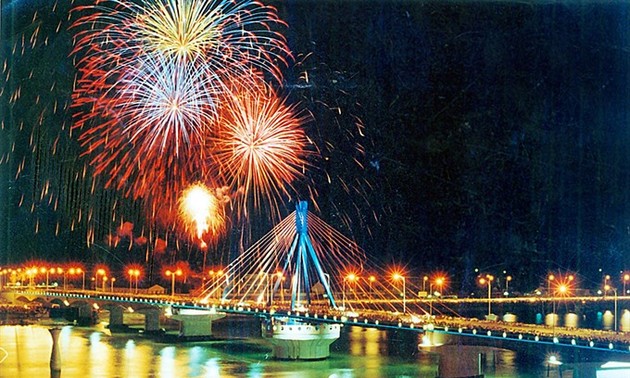 Da Nang to host int’l fireworks fest in April