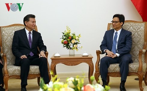 Deputy PM receives FIDE President