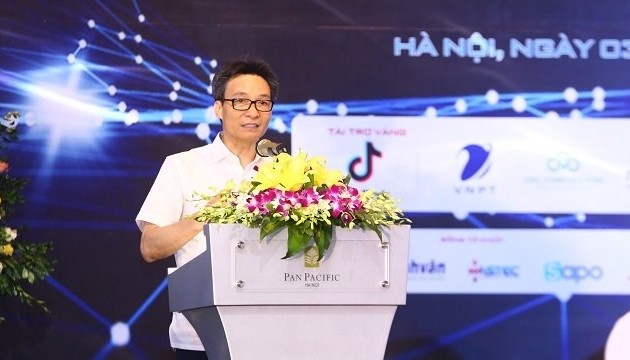 Vietnam urged to accelerate digital transformation