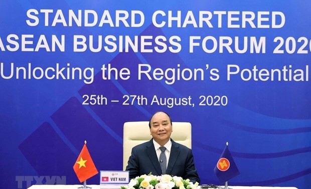 PM attends Standard Chartered-ASEAN Business Forum 2020