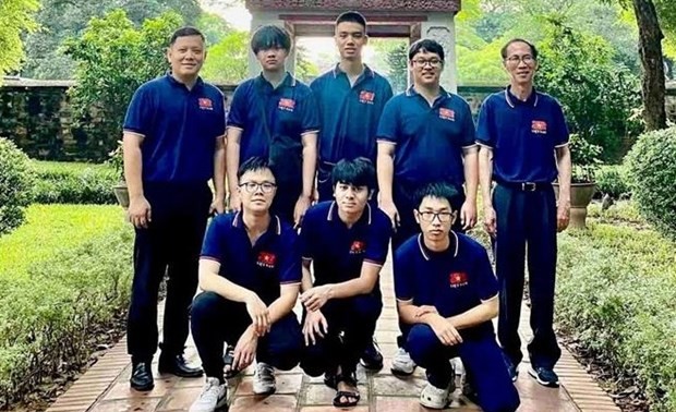 Vietnam ranks sixth at 2023 Int’l Mathematical Olympiad