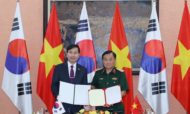 Vietnam, RoK hold 11th defence policy dialogue