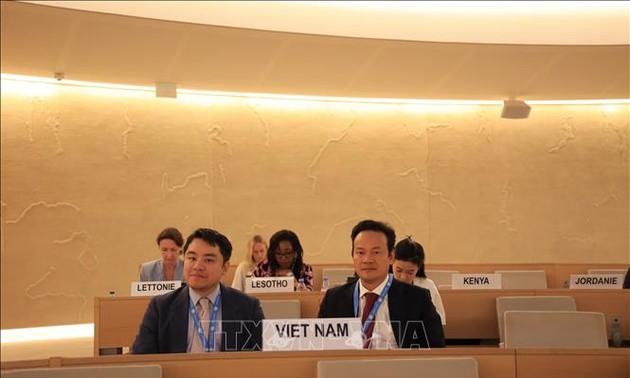 Vietnam advocates for ensuring livelihoods amidst climate change