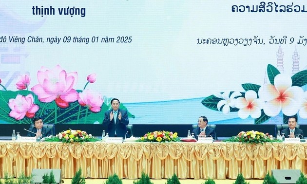 Vietnam, Laos Prime Ministers co-chair 2025 Investment Cooperation Conference