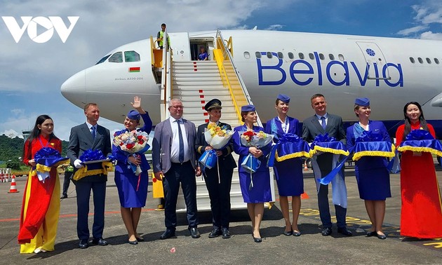 Flight connecting Belarus and Phu Quoc inaugurated, welcoming 281 passengers