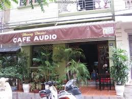 Vintage audio delude Vietnamese audio lovers
