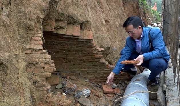 Ancient tomb unearthed in Ha Tinh