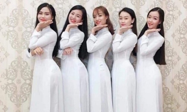 More to be done to promote Vietnam’s traditional long dress