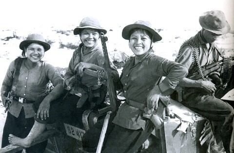 La sonrisa de soldados en la guerra