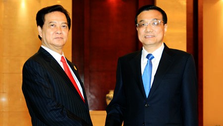 Líderes vietnamitas y chinos acuerdan ampliar cooperación bilateral