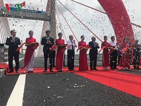 Puesta en marcha de la autopista Ha Long-Hai Phong