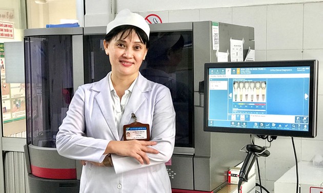 Nguyen Thi Minh Thy, empeñada en diseñar software de hemovigilancia 