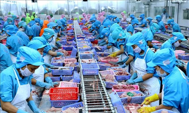 Vietnam logra un superávit comercial de 809 millones de dólares en el primer trimestre de 2022