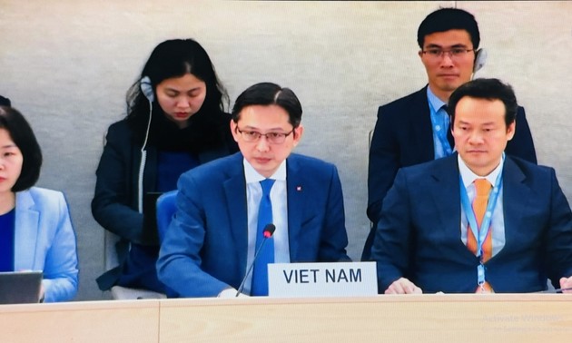  Comunidad internacional valora altamente logros de Vietnam en la protección y promoción de derechos humanos