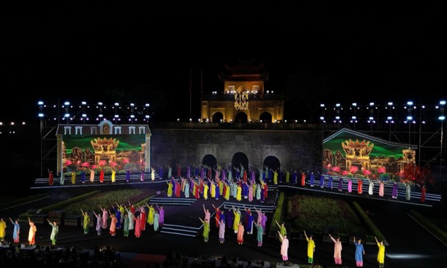 Concluye el Festival de Ao Dai Hanói 2024