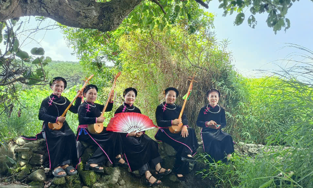 Promueven la preservación del canto Then en Khanh Xuan 