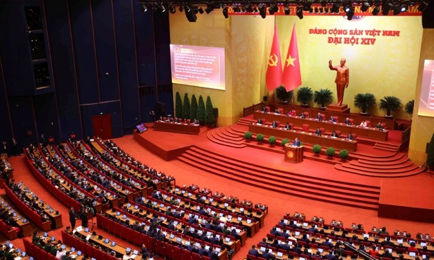 Francia valora altamente el nuevo impulso de desarrollo de Vietnam