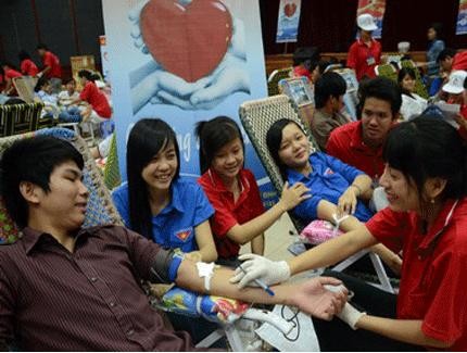  " tôi rất khâm phục tuổi trẻ Việt Nam trong thời chiến cũng như thời bình"