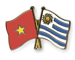 Vice President Nguyen Thi Doan holds talks with Uruguayan counterpart