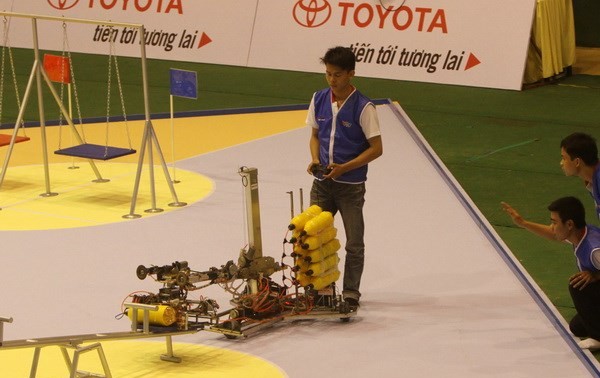 Nha Trang City hosts Robocon Vietnam finale 