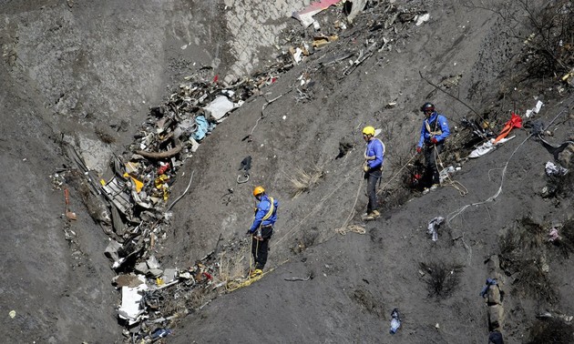 Video of Germanwings flight’s final seconds found