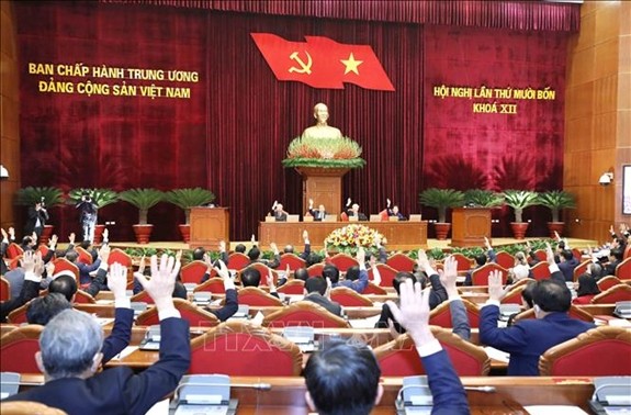 Party Central Committee meets to introduce candidates to Politburo, Secretariat