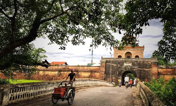 Magnificent beauty of Hue imperial city's gates