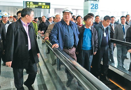 Hanoi wird vier große Verkehrseinrichtungen in Betrieb nehmen